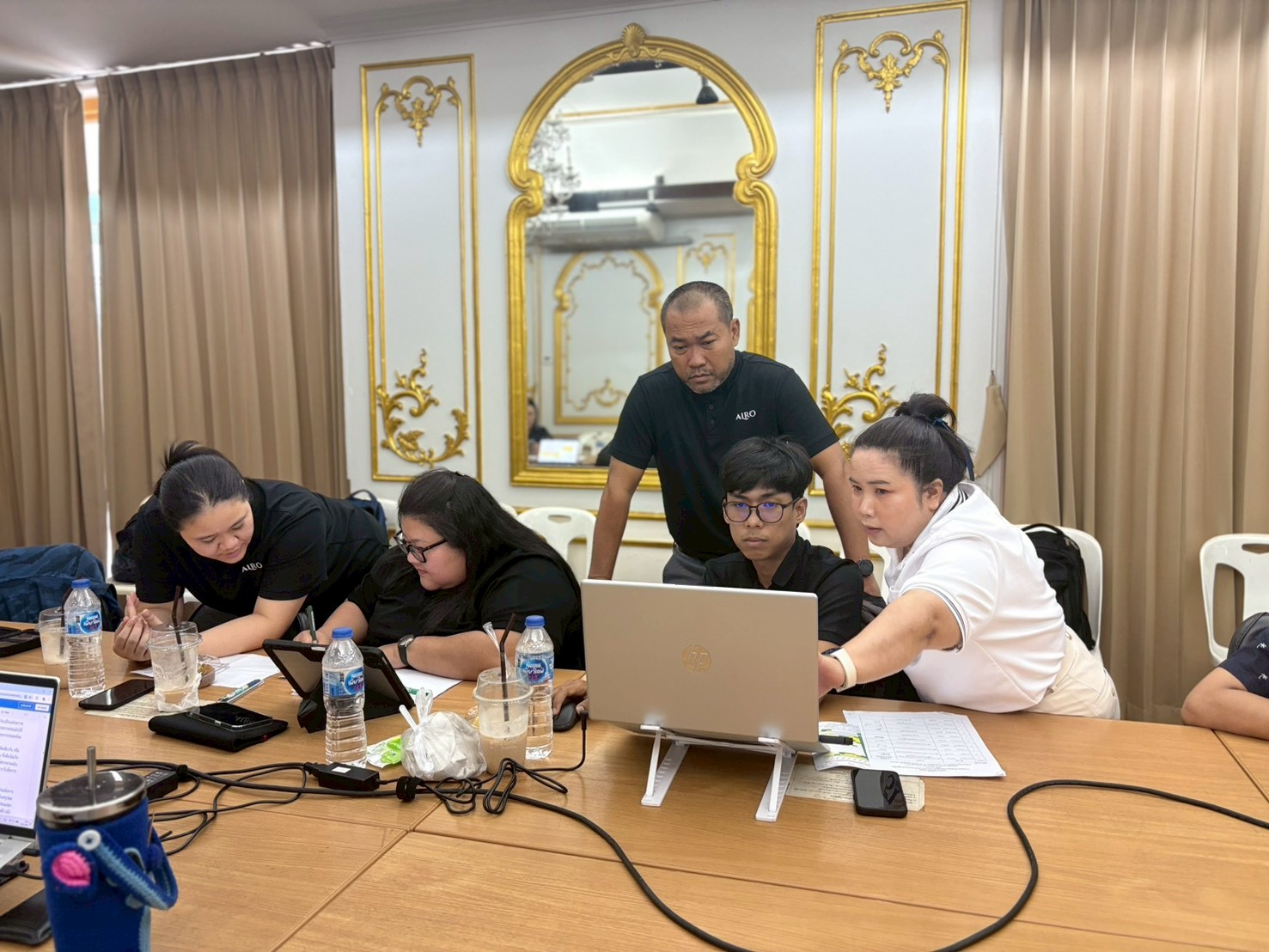 title - การประชุมภายในศูนย์ตรวจสอบและรับรองมาตรฐานสินค้าเกษตรในเขตปฏิรูปที่ดิน 